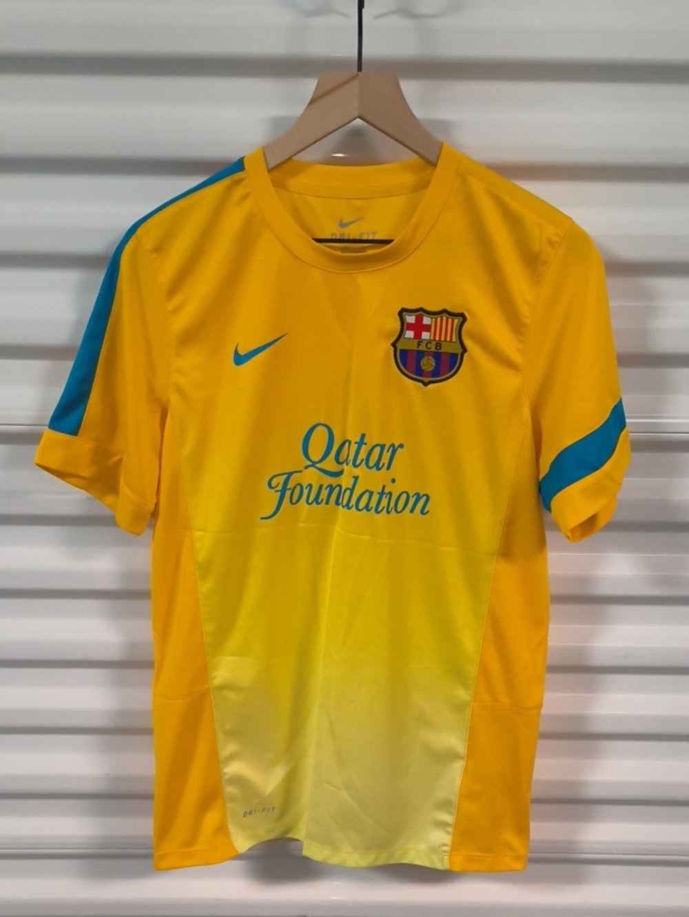 2015-2016 Nike Dri Fit FC Barcelona Soccer Football Jersey Kit Men's M